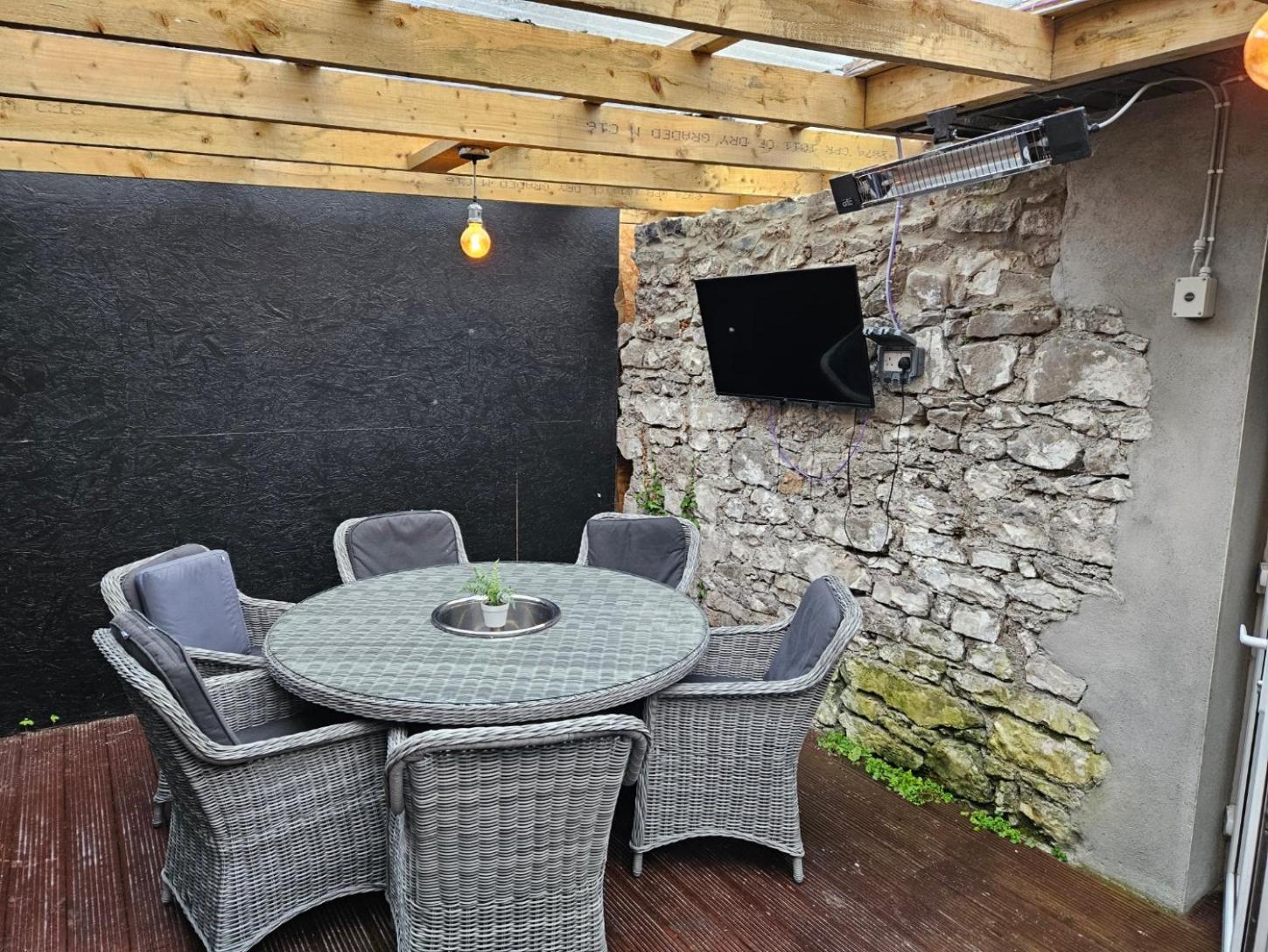 4 Eyre Square Lane Apartment Galway Exterior photo
